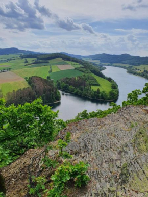 Urlaub mit der ganzen Familie im Ferienhaus in der Natur